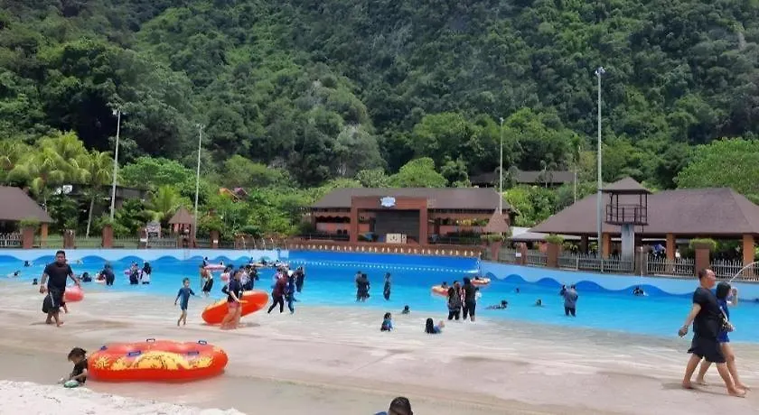 Ipoh Sunway Onsen Themepark Suite 6-11Pax 2Parkin 5*,