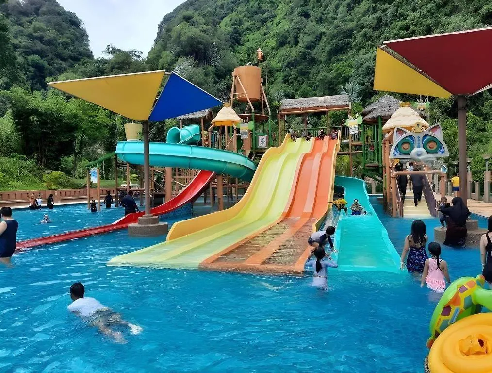 Hotel Ipoh Sunway Onsen Themepark Suite 6-11Pax 2Parkin