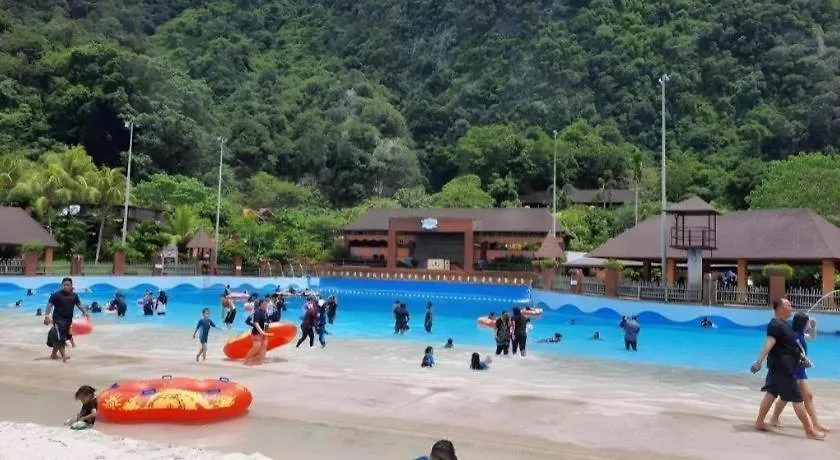 Ipoh Sunway Onsen Themepark Suite 6-11Pax 2Parkin